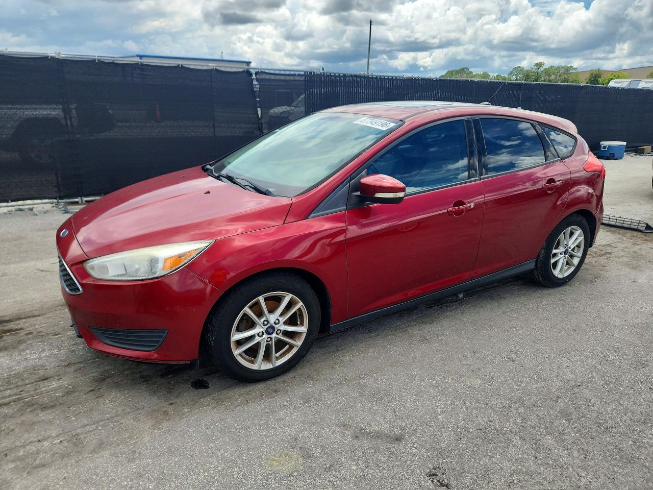 2016 FORD FOCUS SE
