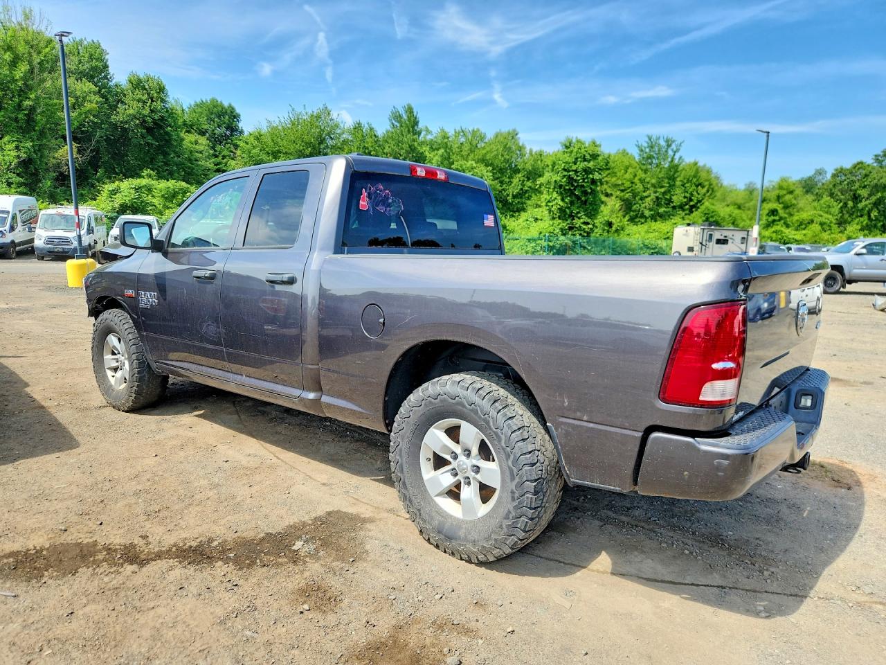 2019 RAM 1500 CLASSIC TRADESMAN — снимка 2