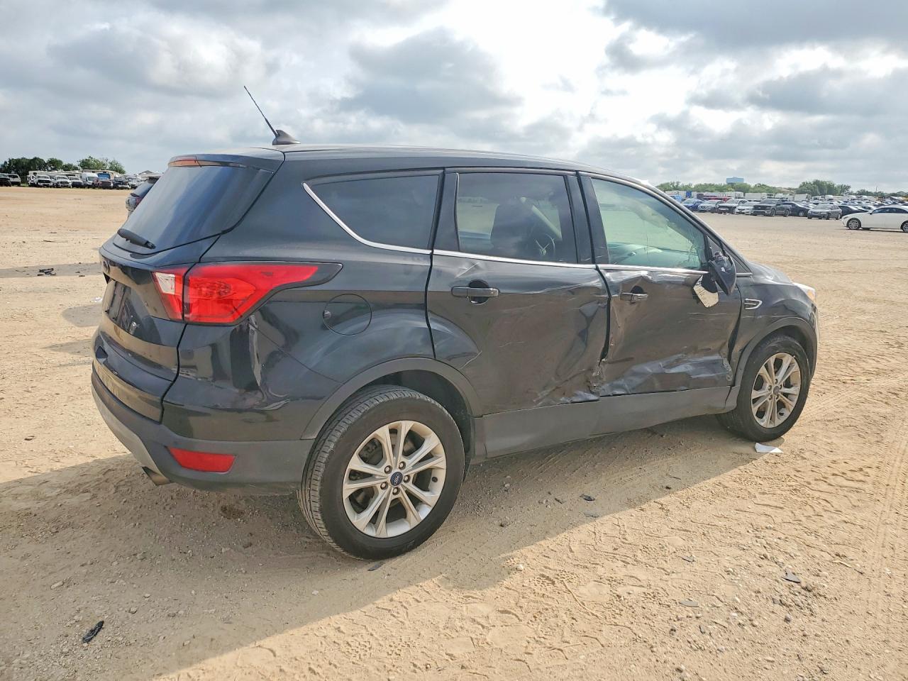 2019 FORD ESCAPE SE — снимка 3