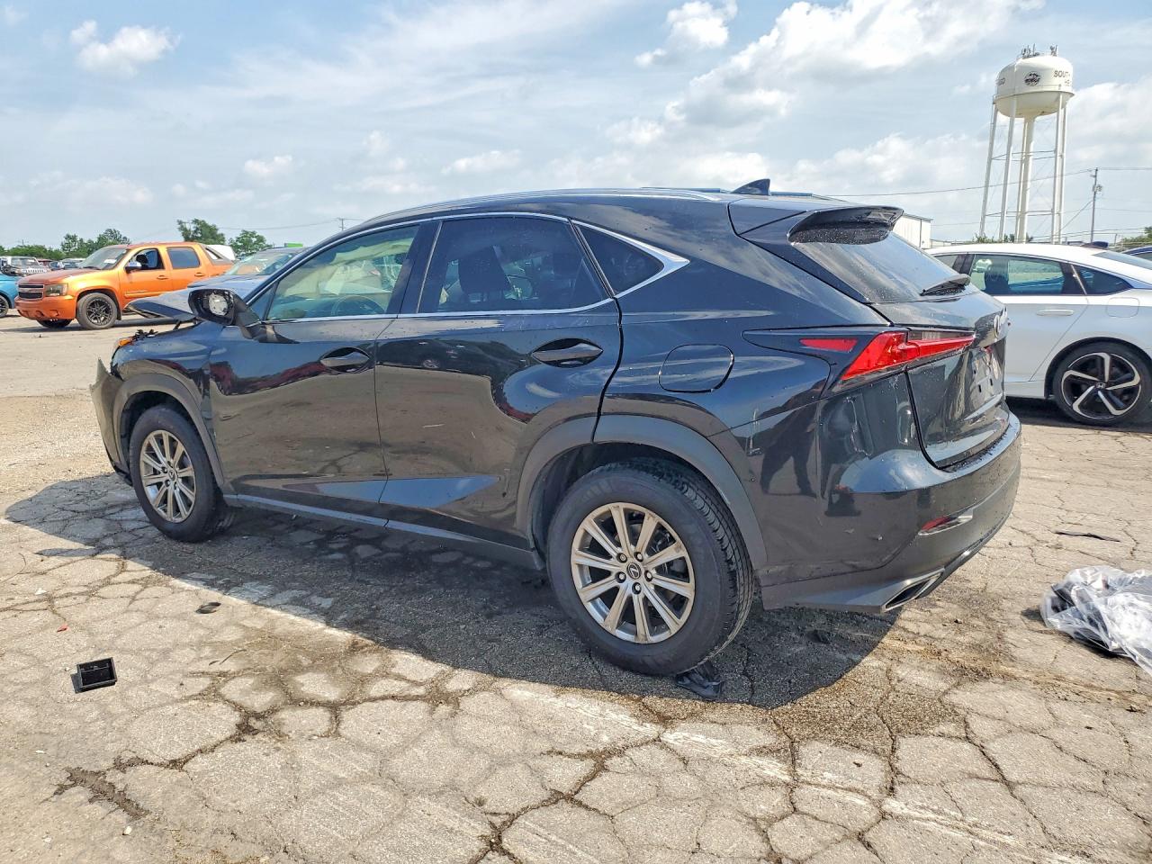2021 LEXUS NX 300 BASE — снимка 2
