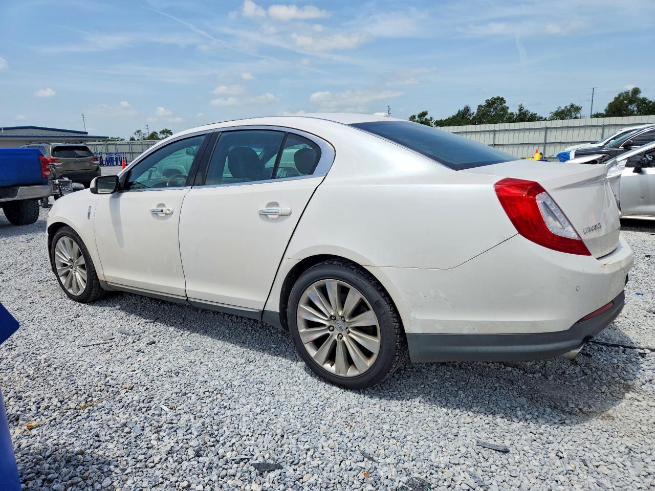 2013 LINCOLN MKS — снимка 2