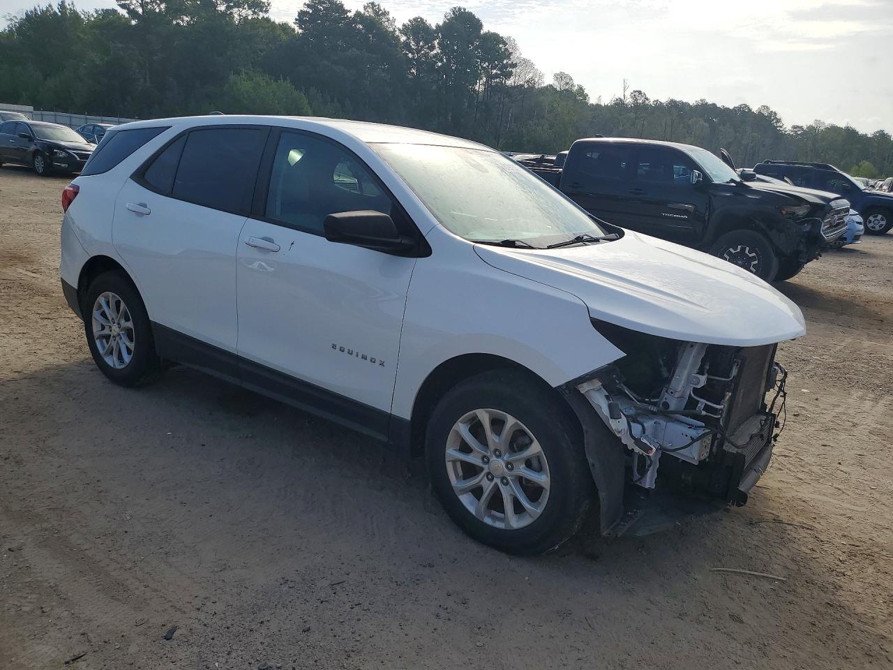 2021 CHEVROLET EQUINOX LS — снимка 4