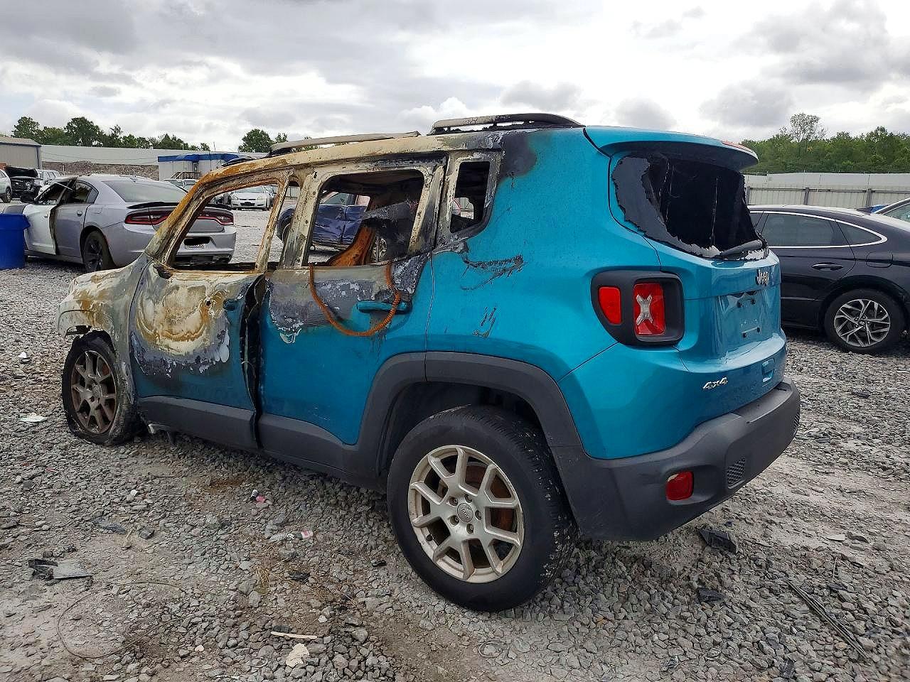 2021 JEEP RENEGADE LATITUDE — снимка 2