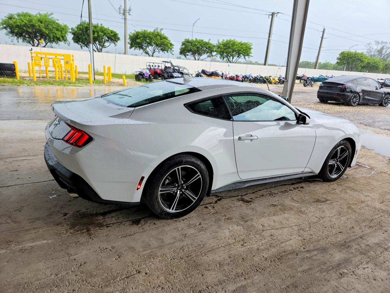 2025 FORD MUSTANG — снимка 3
