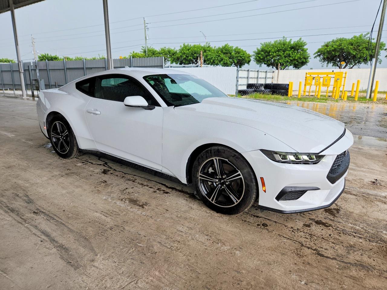 2025 FORD MUSTANG — снимка 4