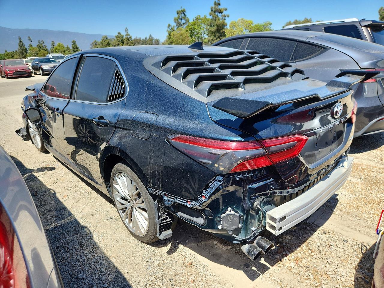 2018 TOYOTA CAMRY XLE V6 — снимка 2