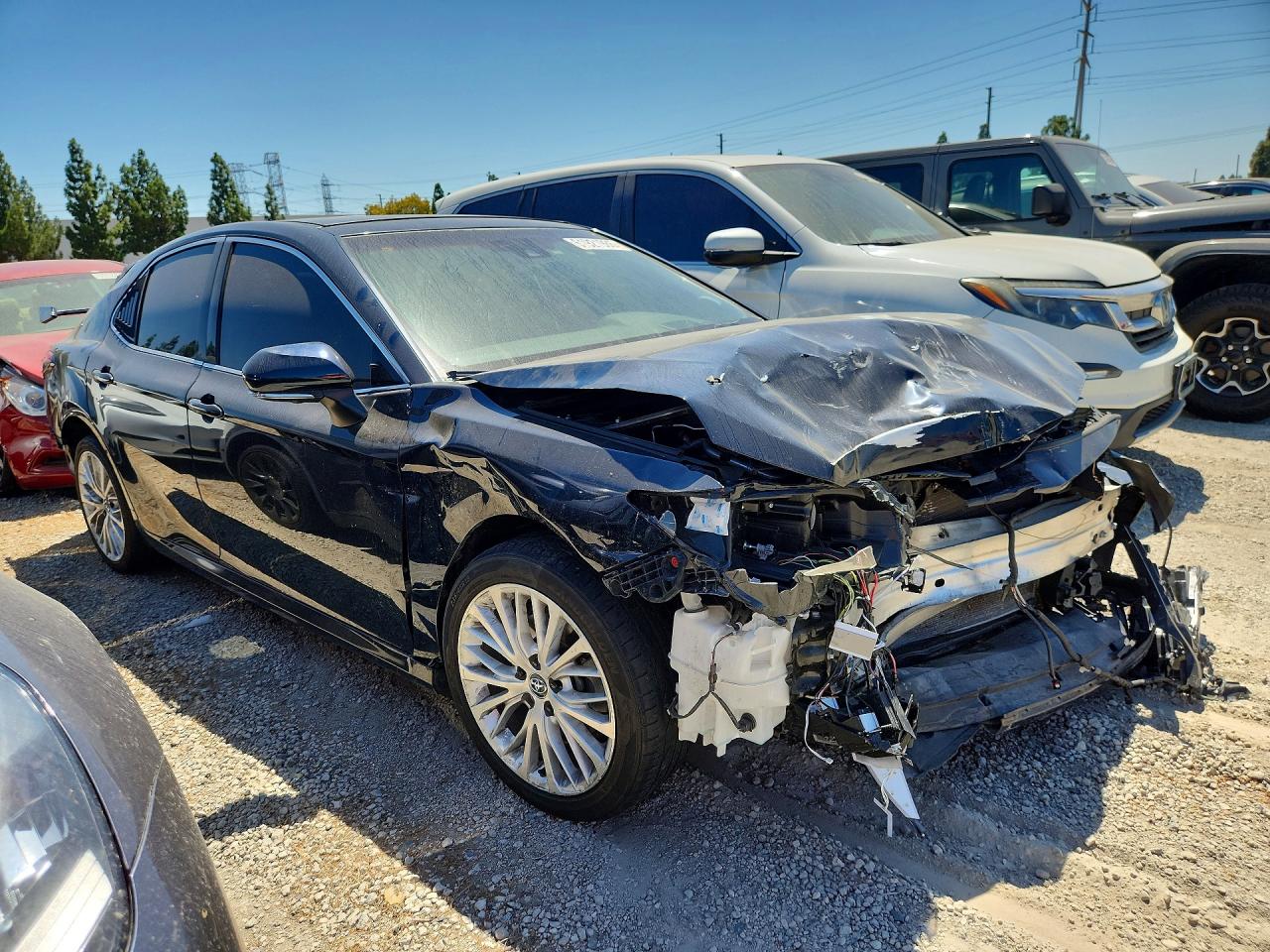 2018 TOYOTA CAMRY XLE V6 — снимка 4