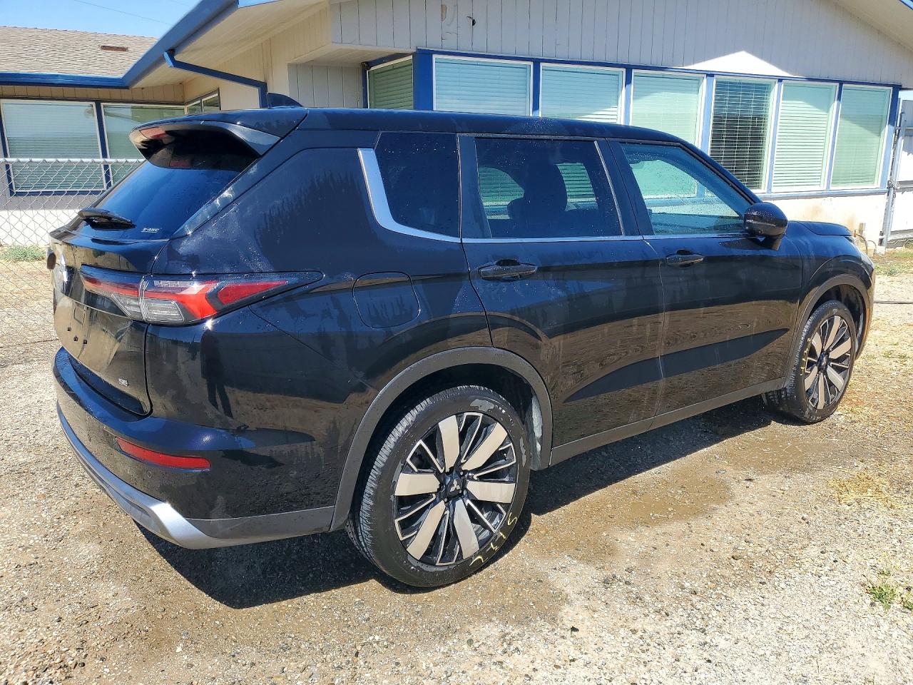 2025 MITSUBISHI OUTLANDER SE — снимка 3