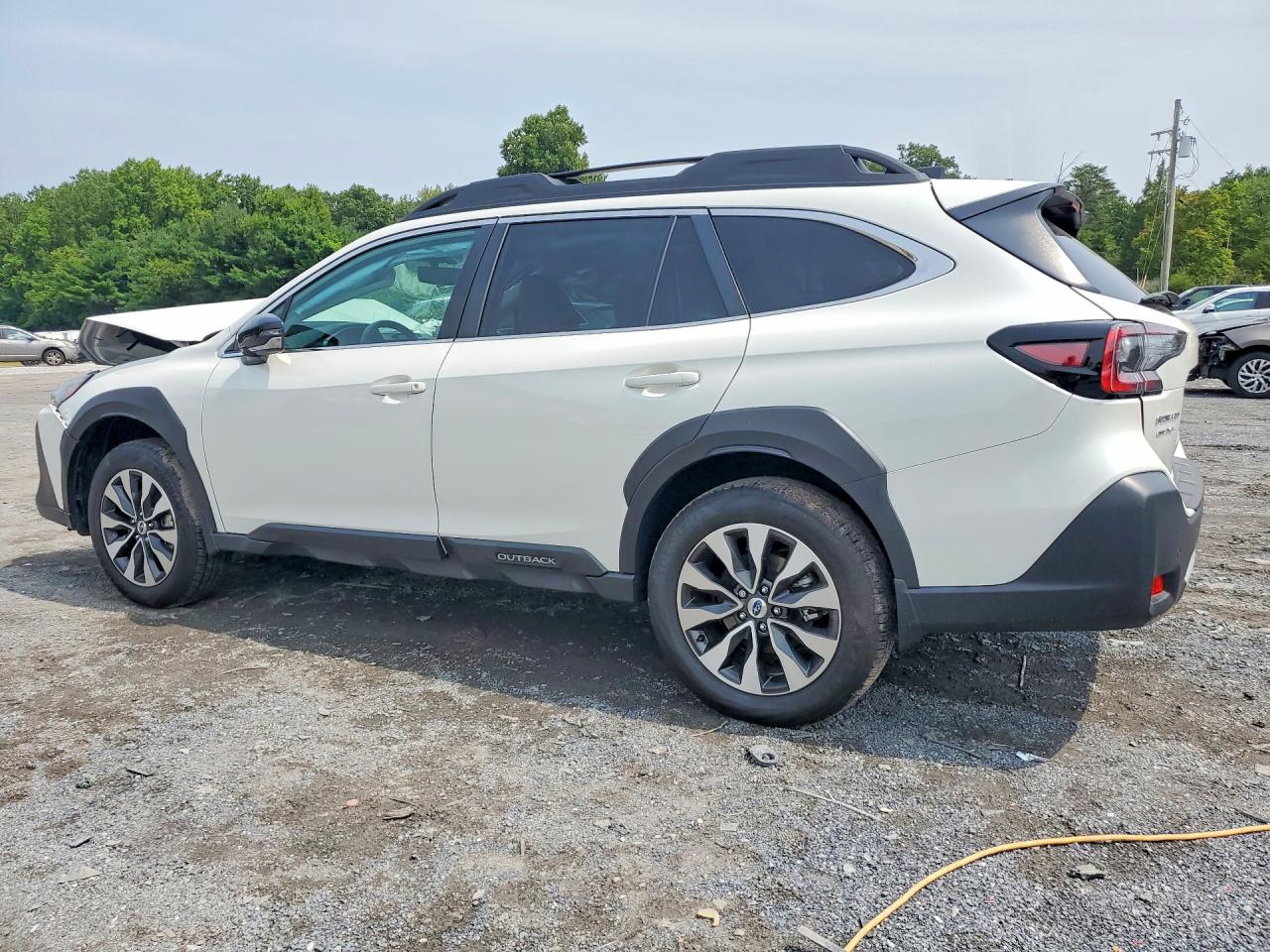 2025 SUBARU OUTBACK LIMITED — снимка 2
