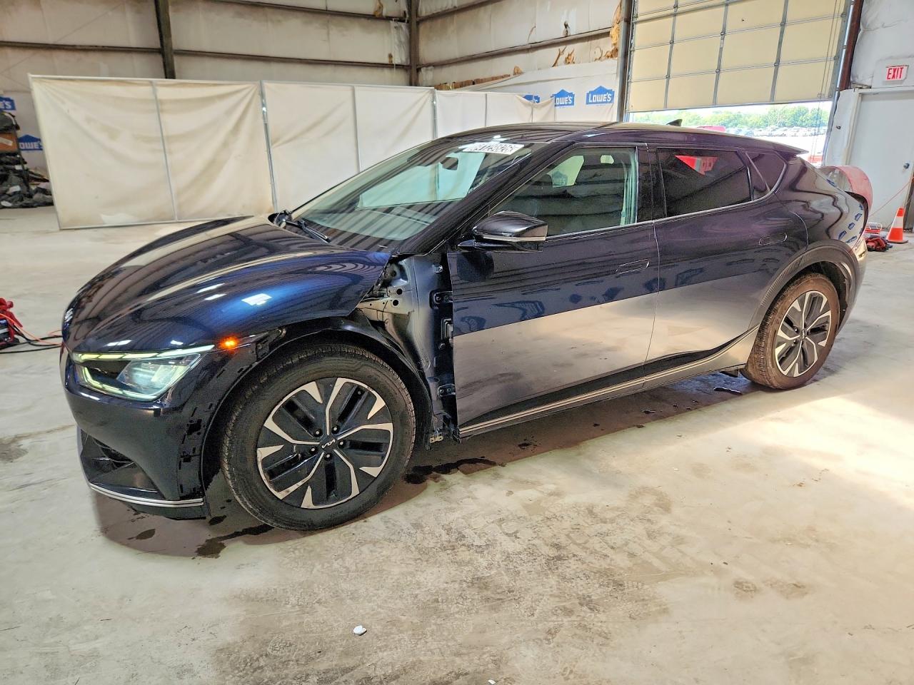 2024 KIA EV6 WIND