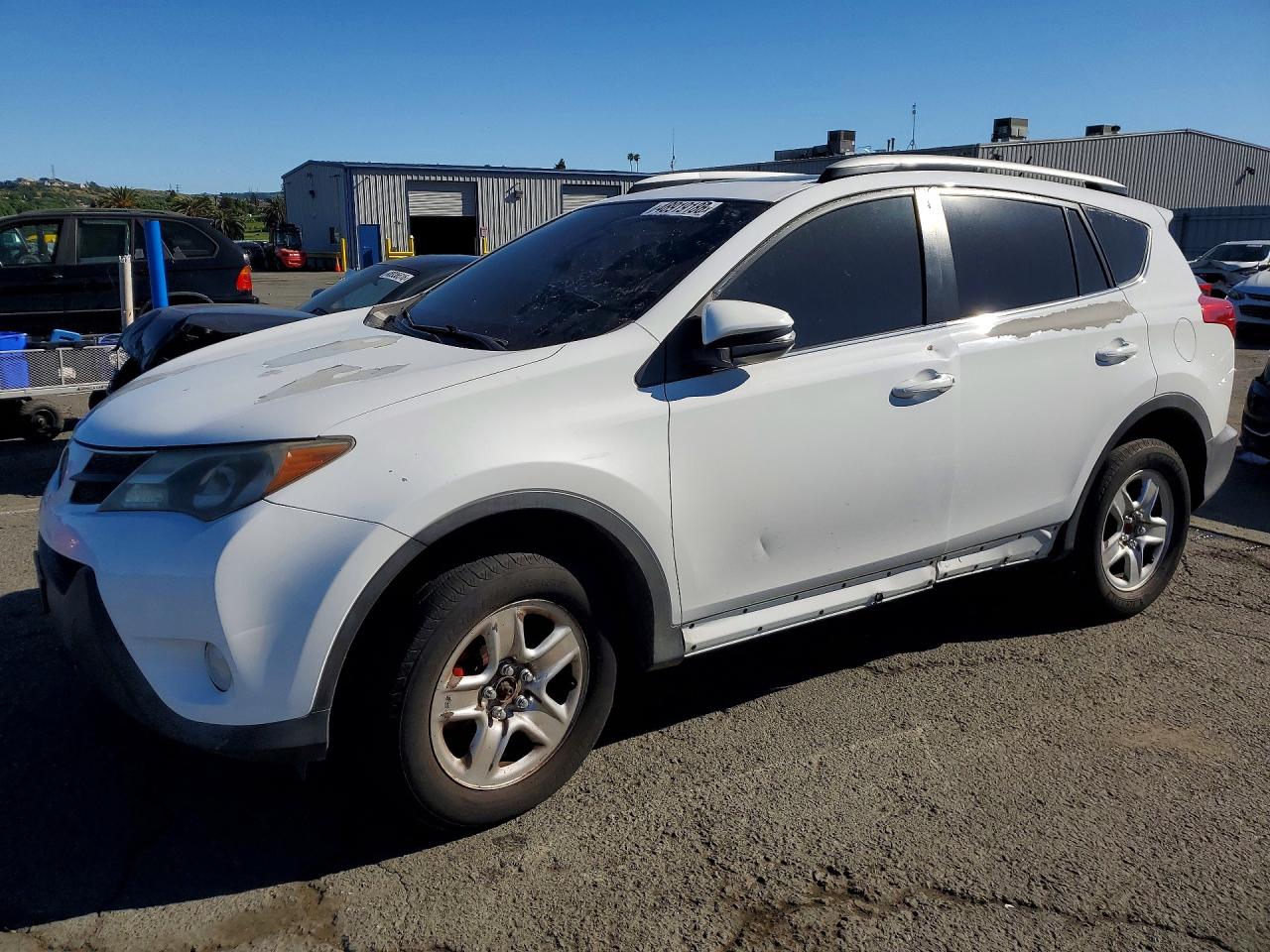 2015 TOYOTA RAV4 XLE