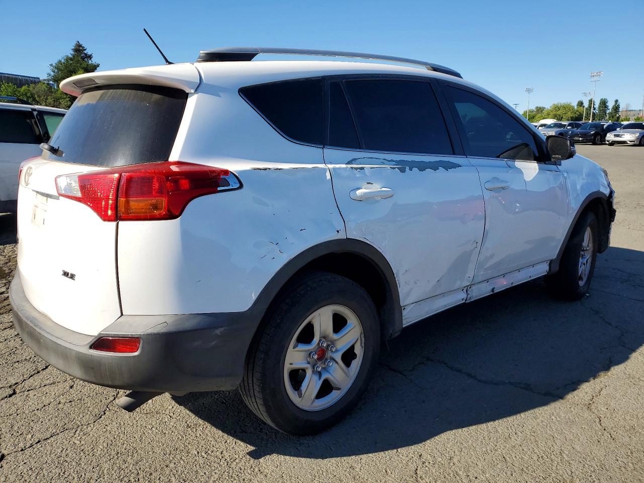 2015 TOYOTA RAV4 XLE — снимка 3