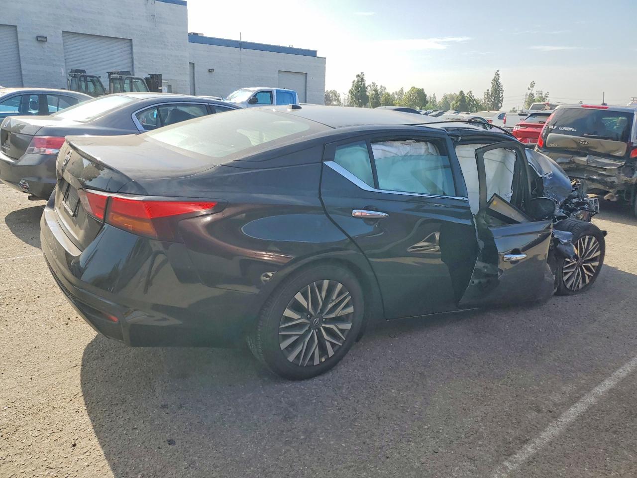 2025 NISSAN ALTIMA SV — снимка 3