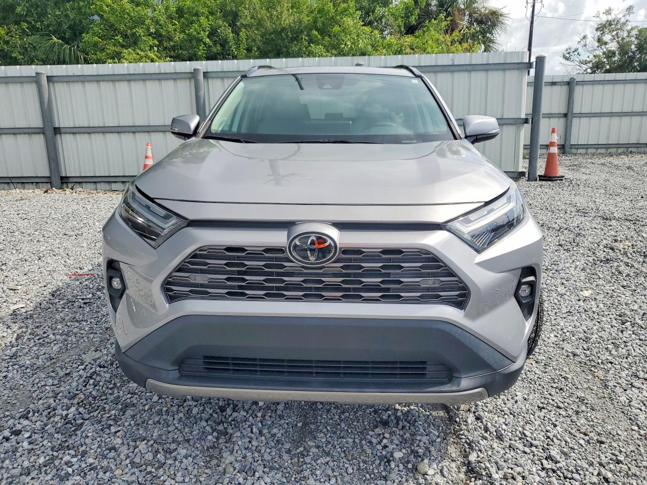 2023 TOYOTA RAV4 LIMITED — снимка 5