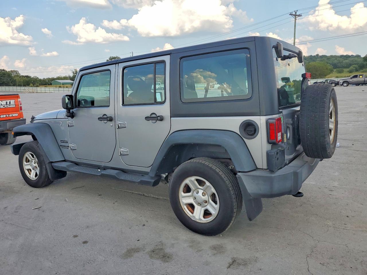 2016 JEEP WRANGLER UNLIMITED SPORT — снимка 2