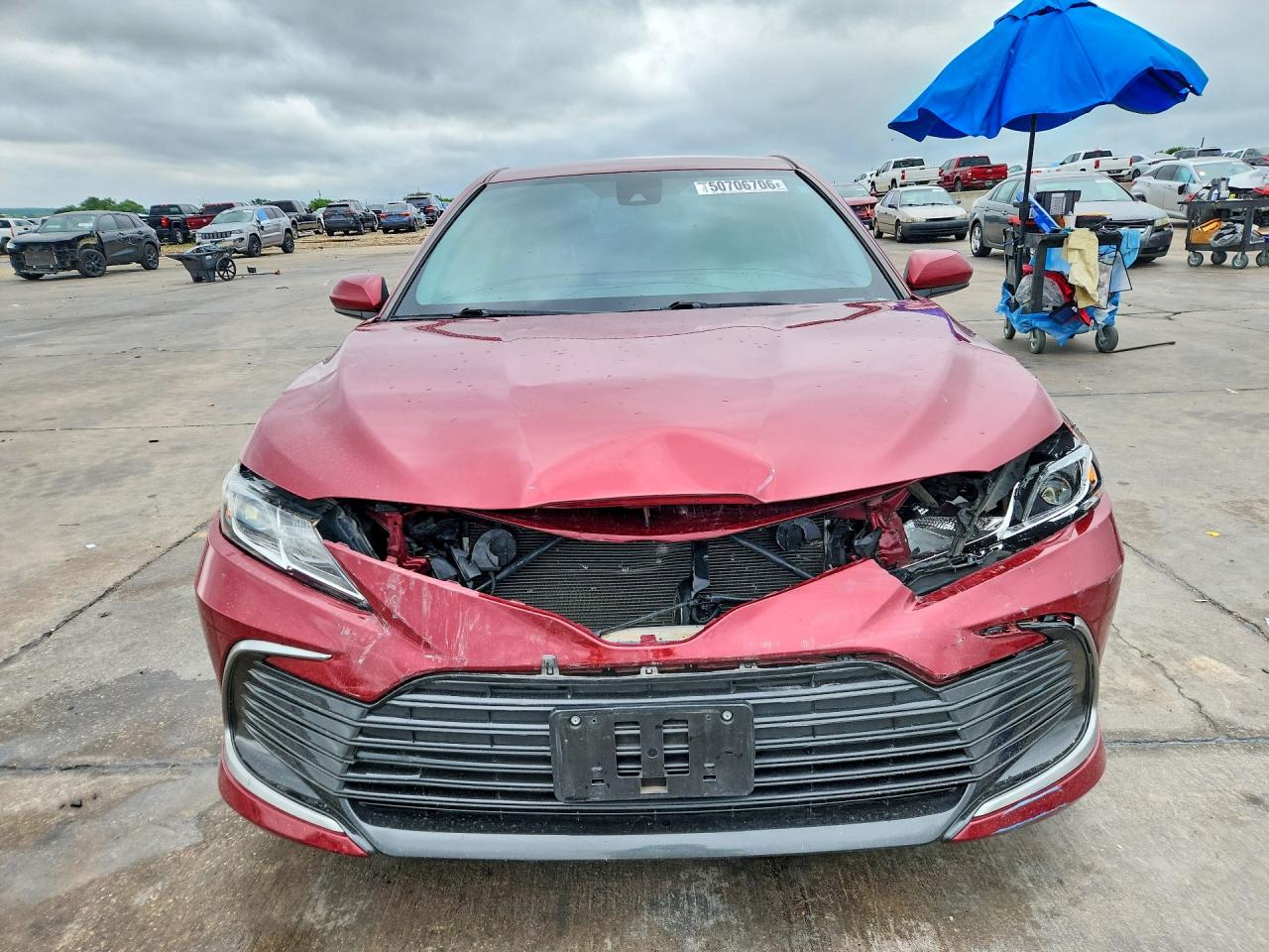 2021 TOYOTA CAMRY LE — снимка 5