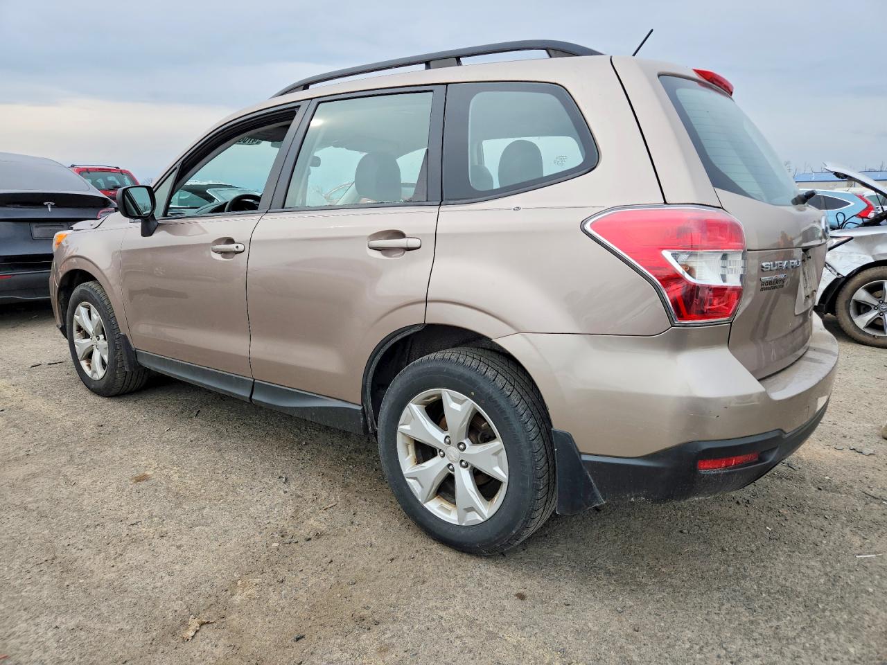 2015 SUBARU FORESTER 2.5I — снимка 2
