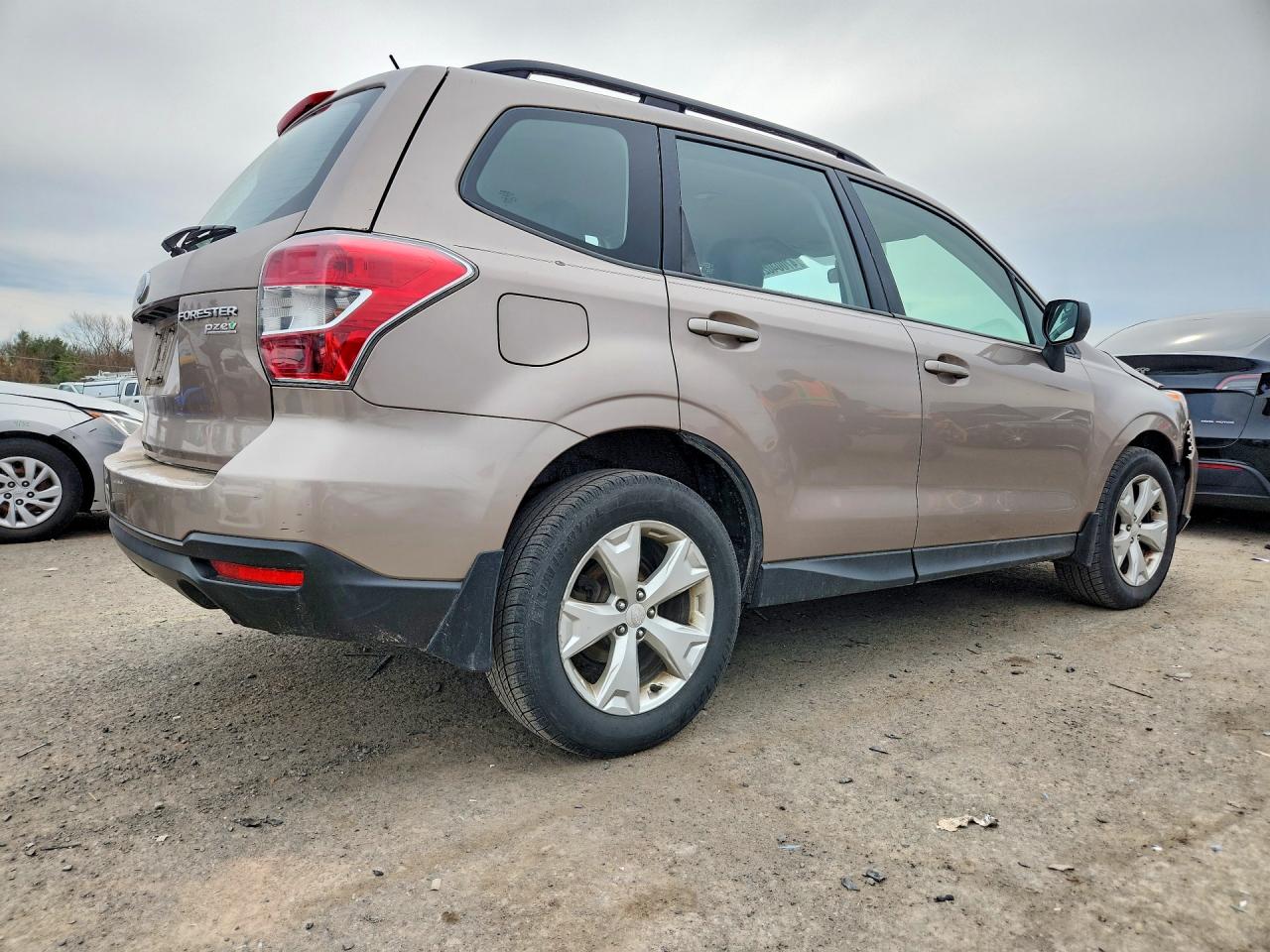 2015 SUBARU FORESTER 2.5I — снимка 3