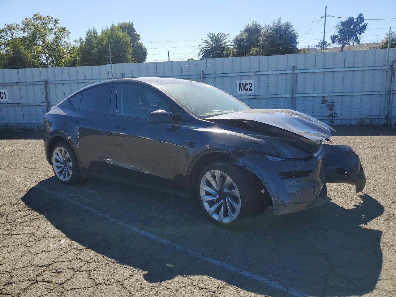 2026 TESLA MODEL Y — снимка 4