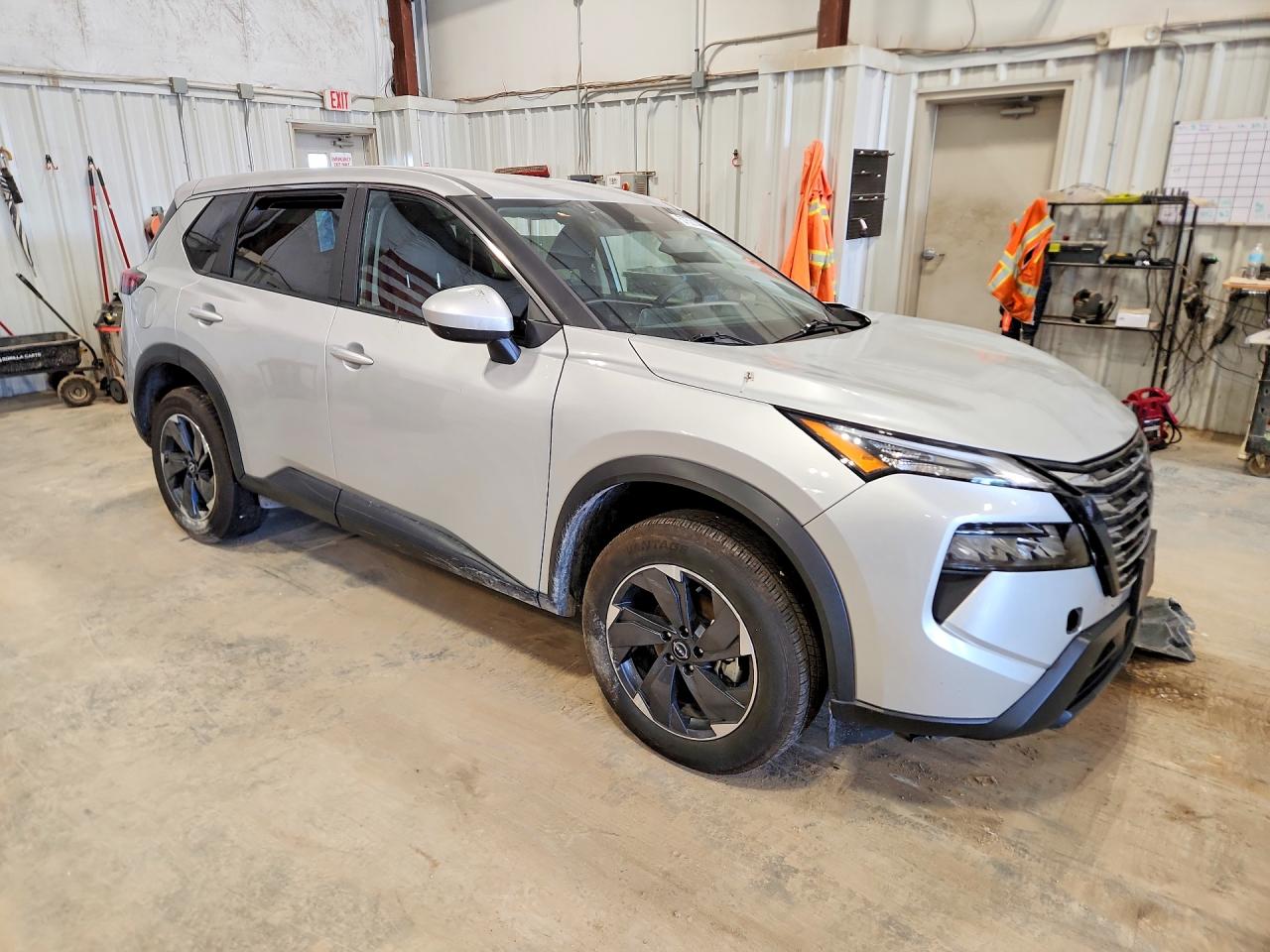 2025 NISSAN ROGUE SV — снимка 4