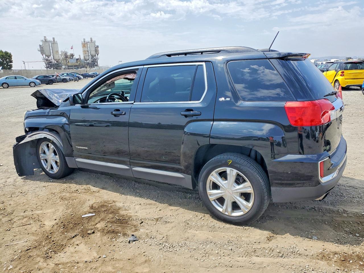 2017 GMC TERRAIN SLE — снимка 2