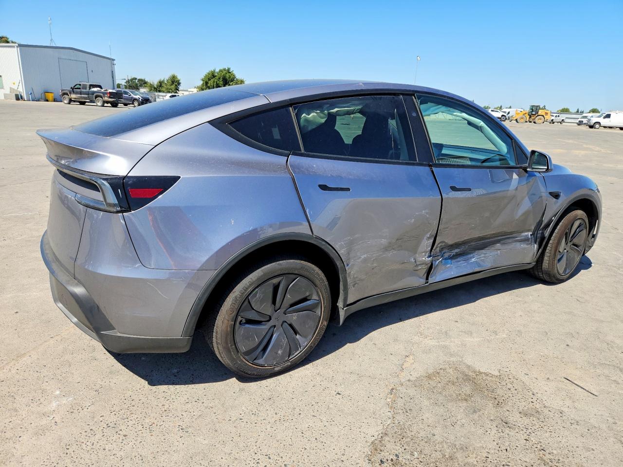 2026 TESLA MODEL Y — снимка 3