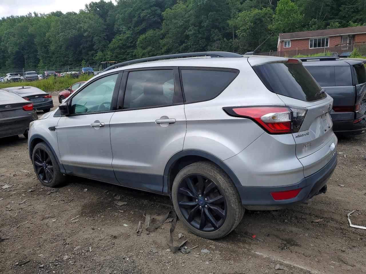 2017 FORD ESCAPE SE — снимка 2