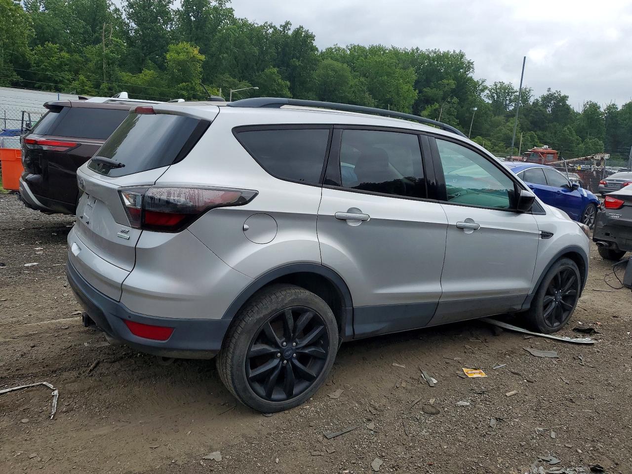 2017 FORD ESCAPE SE — снимка 3