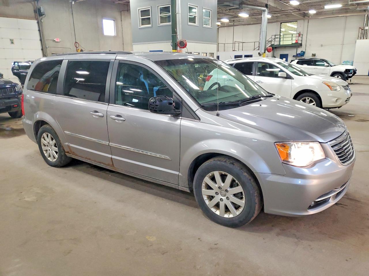 2015 CHRYSLER TOWN & COUNTRY TOURING — снимка 4