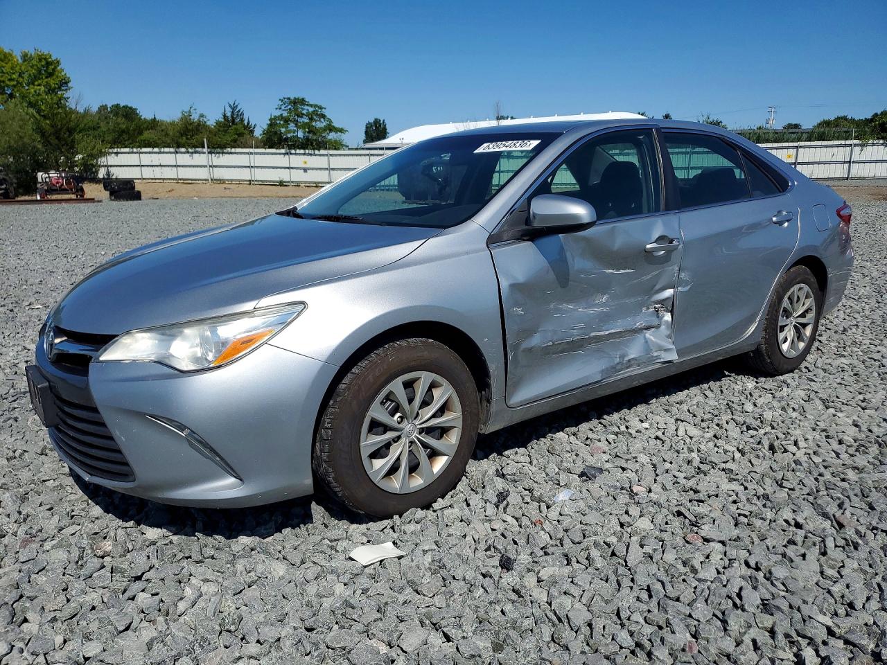2017 TOYOTA CAMRY LE