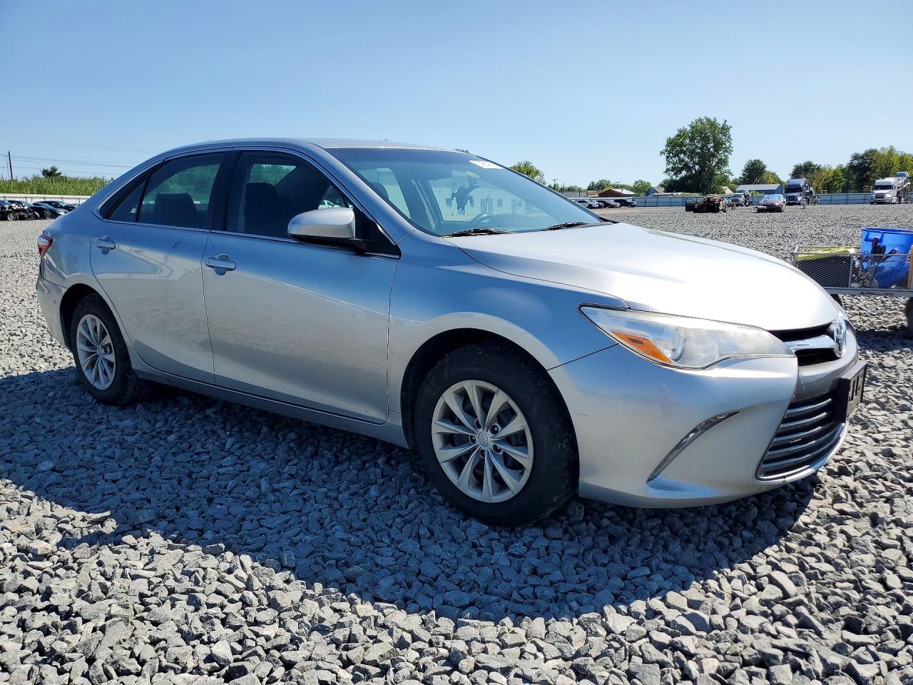 2017 TOYOTA CAMRY LE — снимка 4