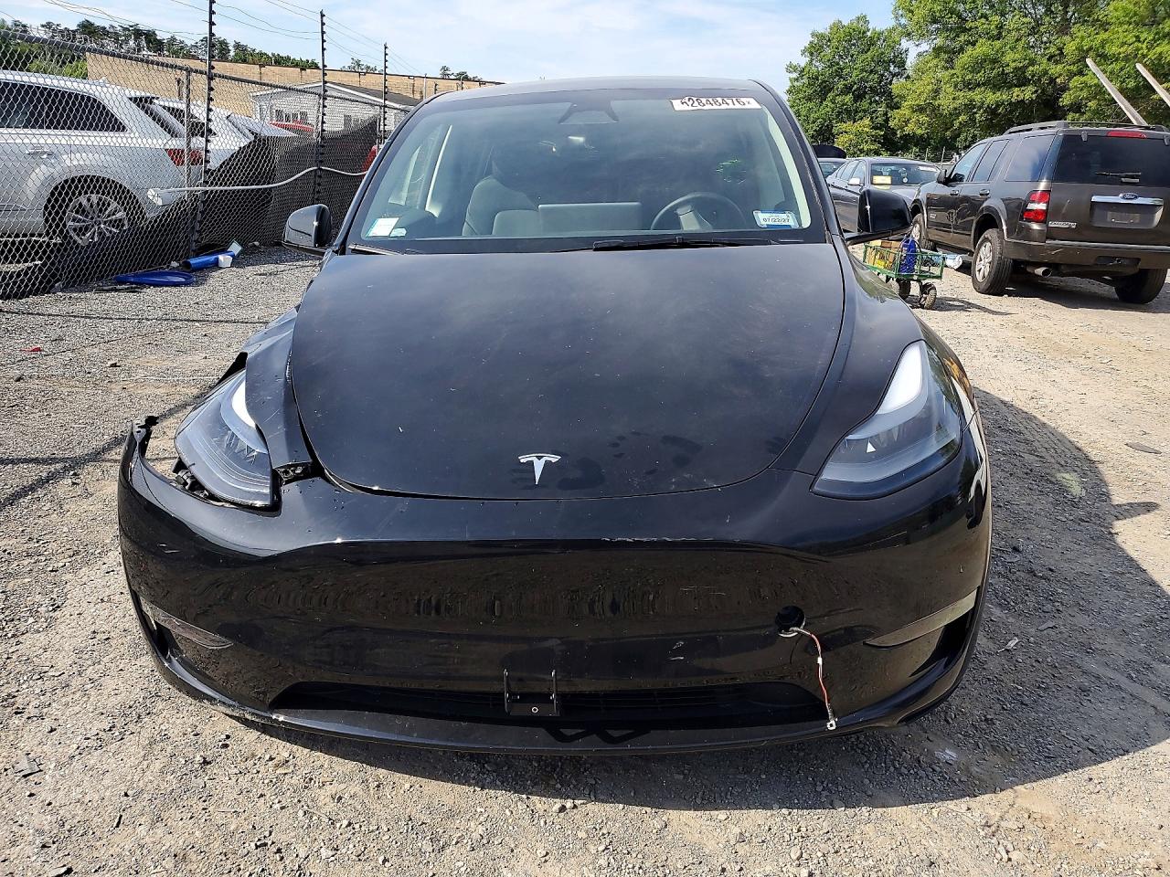 2024 TESLA MODEL Y — снимка 5