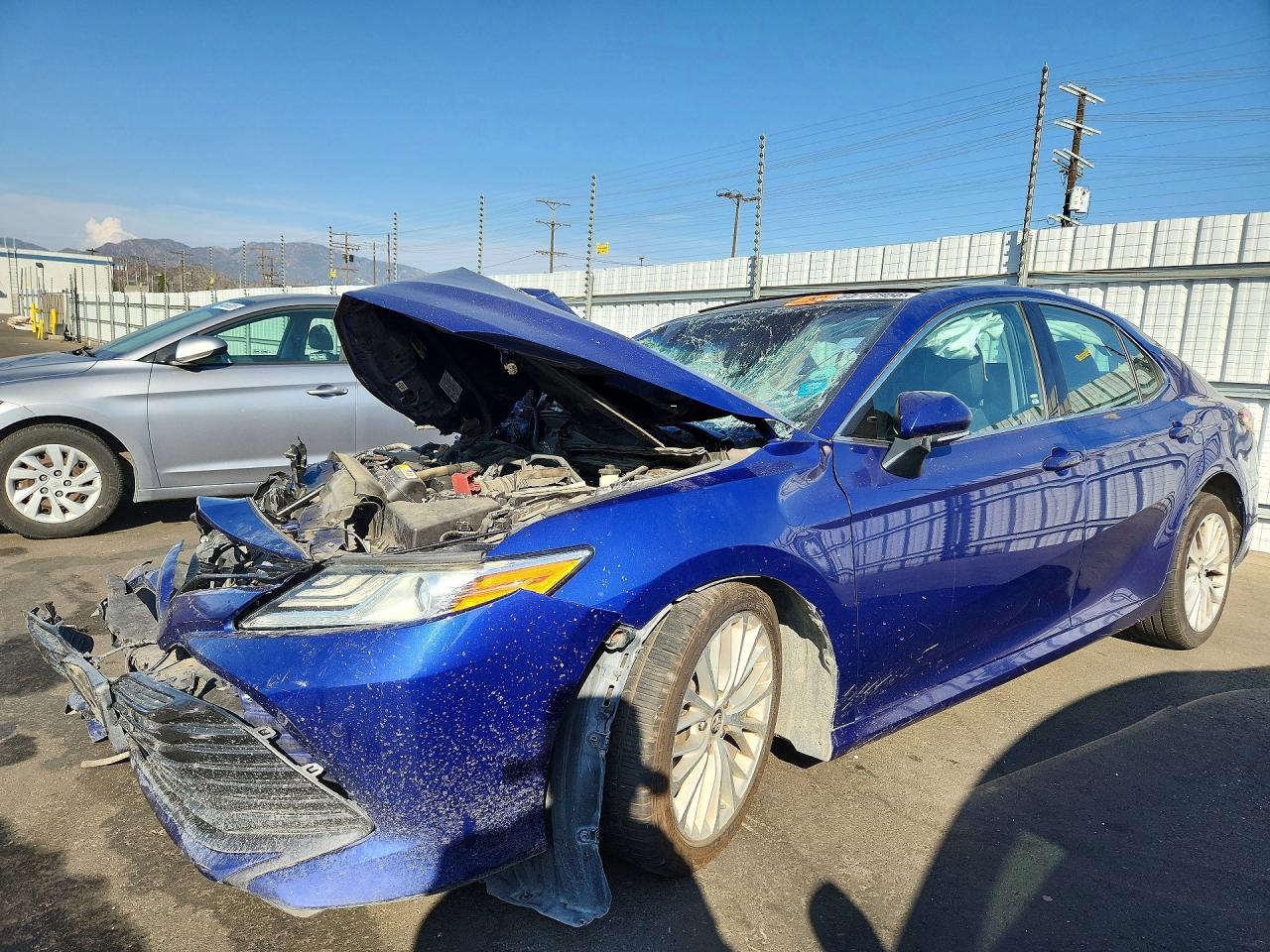 2018 TOYOTA CAMRY XLE V6