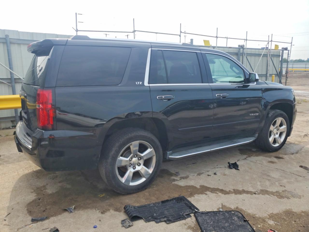 2015 CHEVROLET TAHOE K1500 LTZ — снимка 3