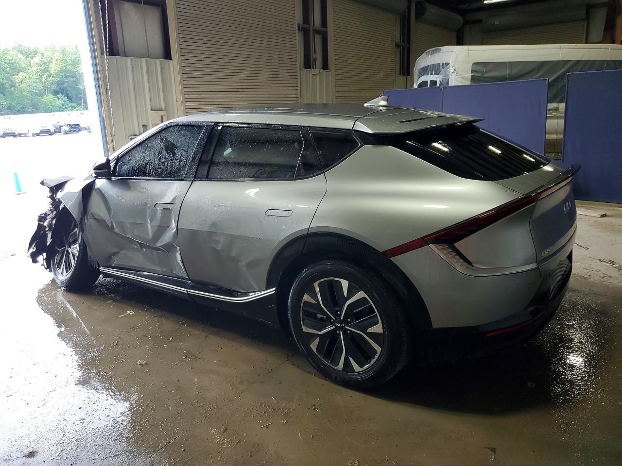 2024 KIA EV6 WIND — снимка 2