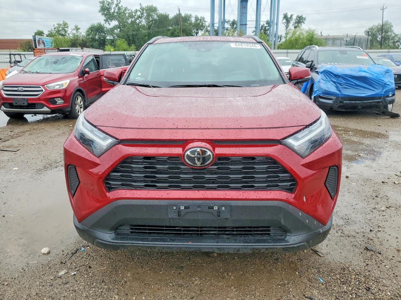 2025 TOYOTA RAV4 XLE — снимка 5