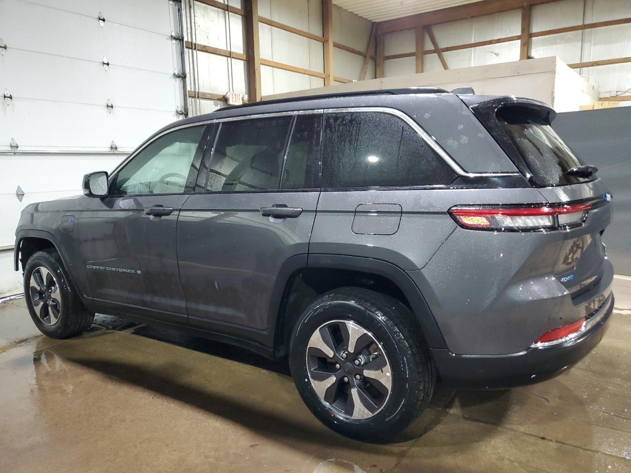 2024 JEEP GRAND CHEROKEE LIMITED 4XE — снимка 2