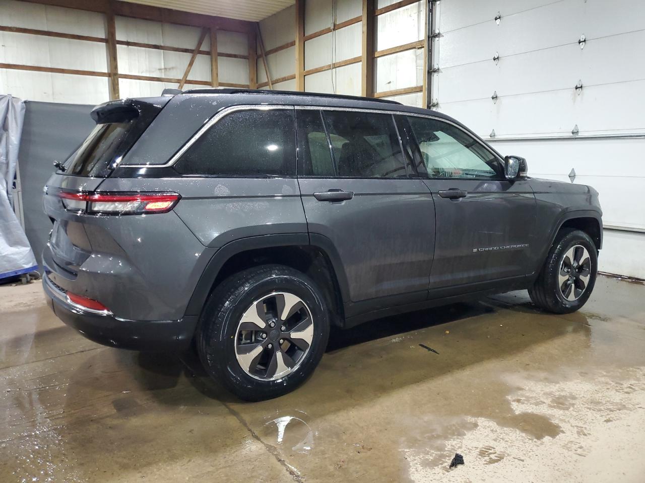 2024 JEEP GRAND CHEROKEE LIMITED 4XE — снимка 3