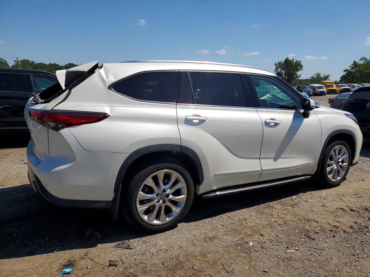 2021 TOYOTA HIGHLANDER LIMITED — снимка 3