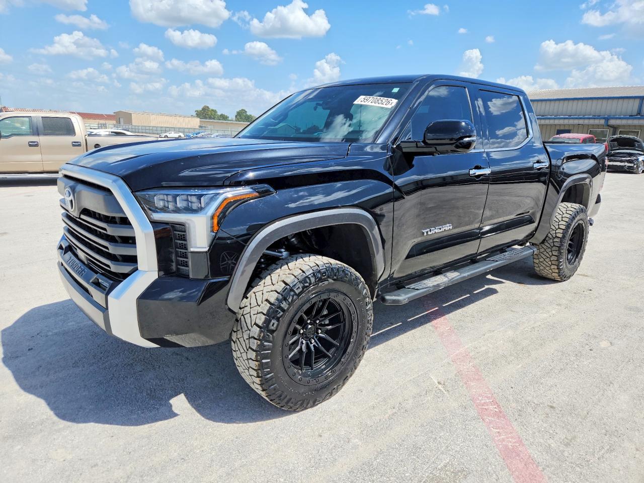 2025 TOYOTA TUNDRA CREWMAX LIMITED