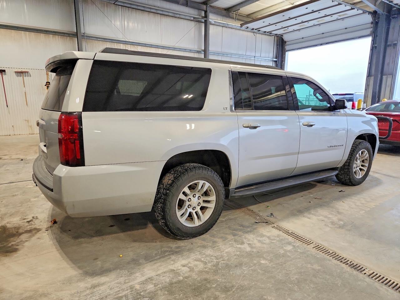 2018 CHEVROLET SUBURBAN K1500 LT — снимка 3