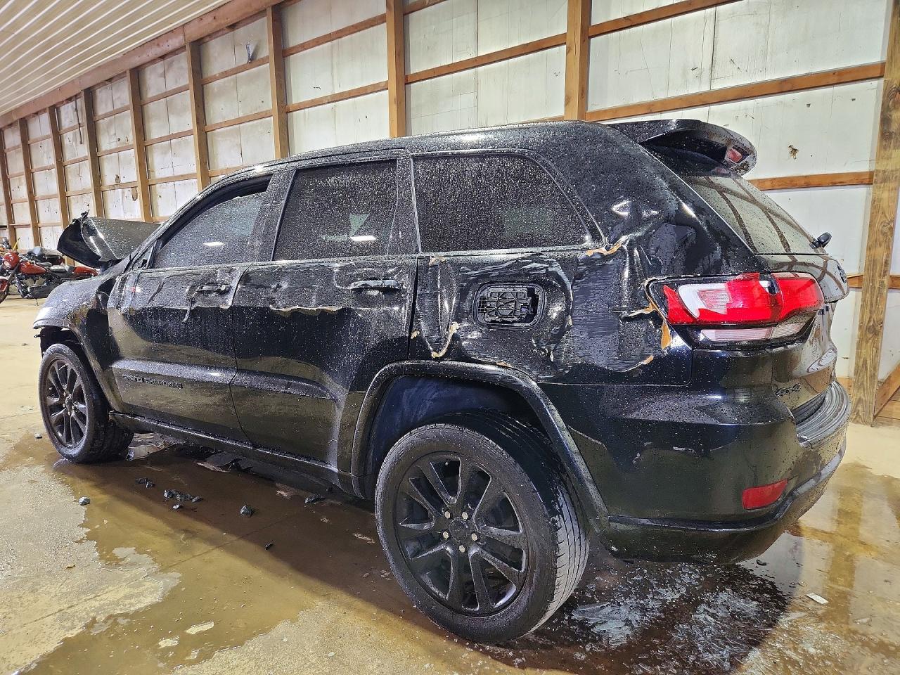 2018 JEEP GRAND CHEROKEE LAREDO — снимка 2