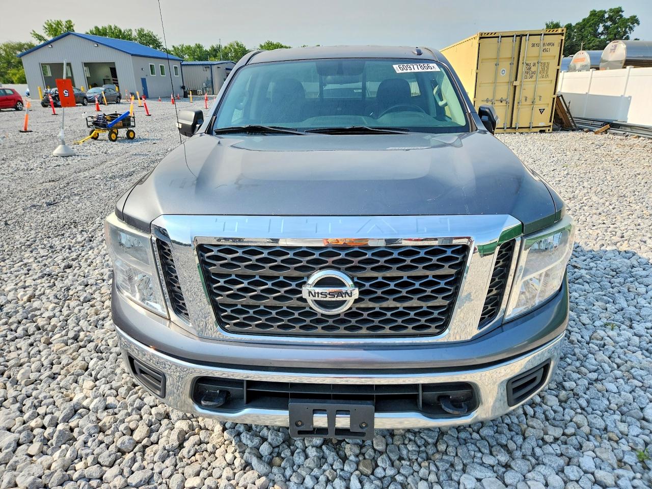 2017 NISSAN TITAN SV — снимка 5