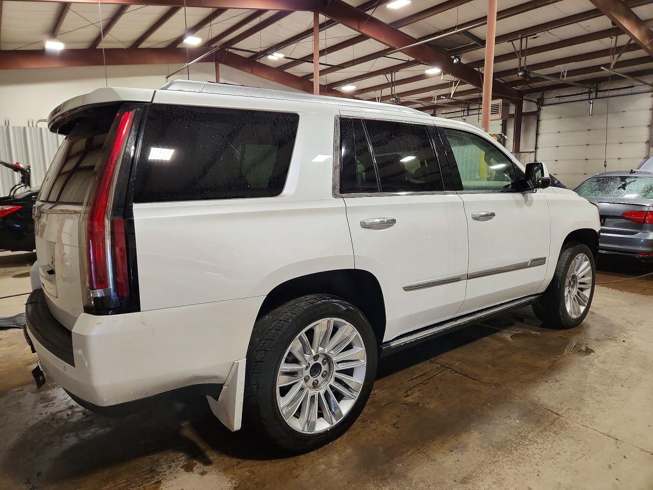 2016 CADILLAC ESCALADE PLATINUM — снимка 3