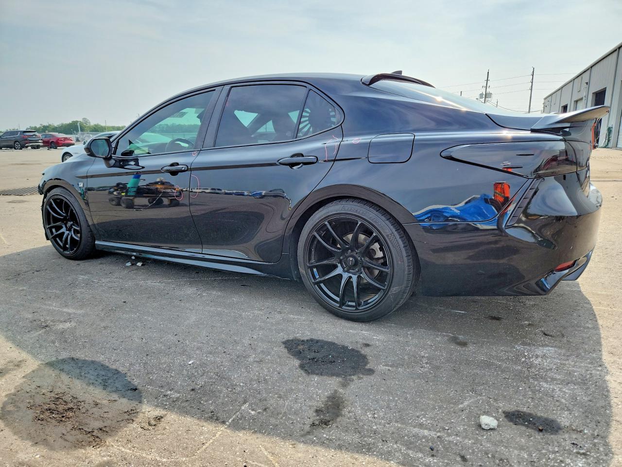 2021 TOYOTA CAMRY SE — снимка 2