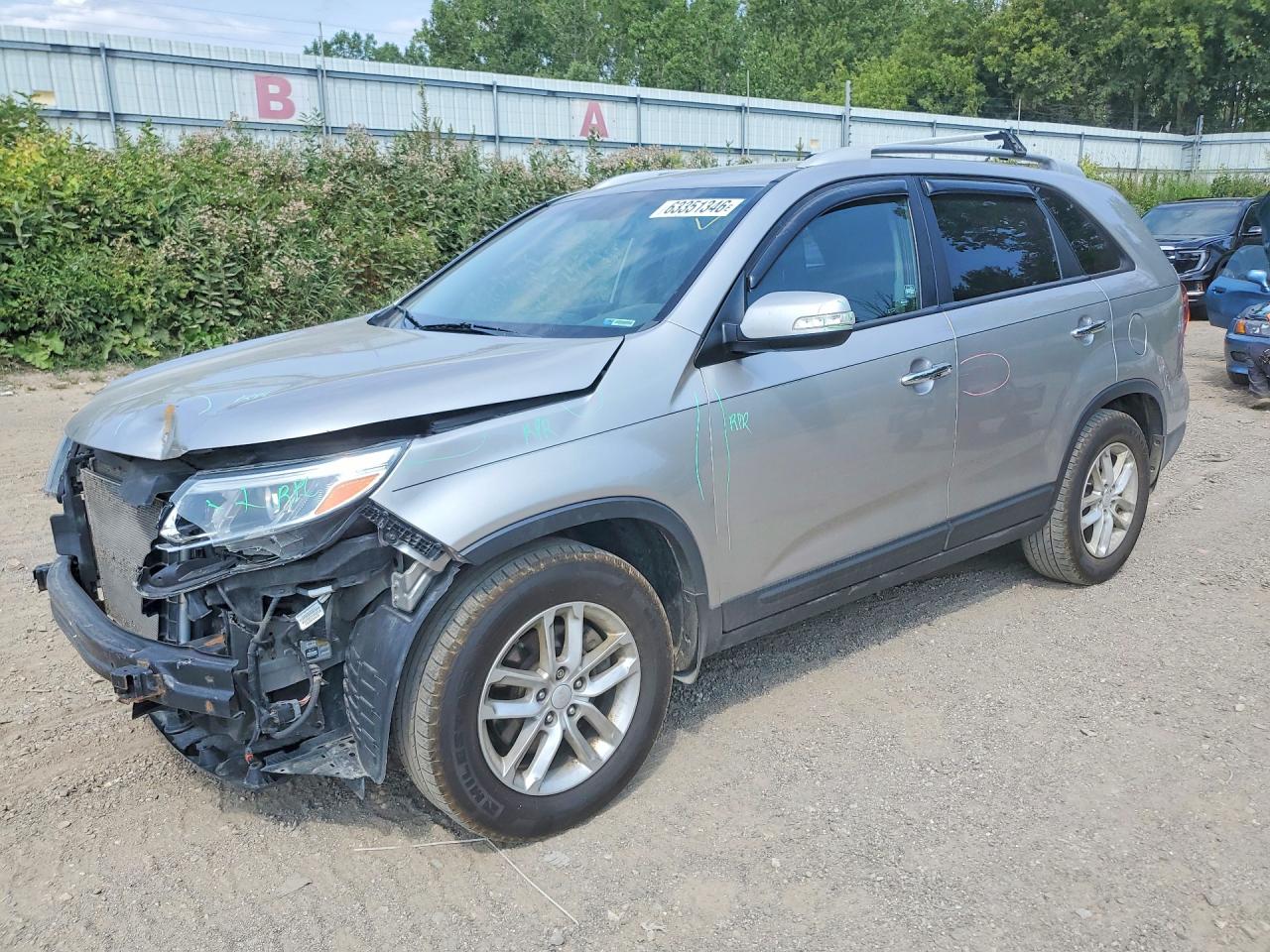 2015 KIA SORENTO LX