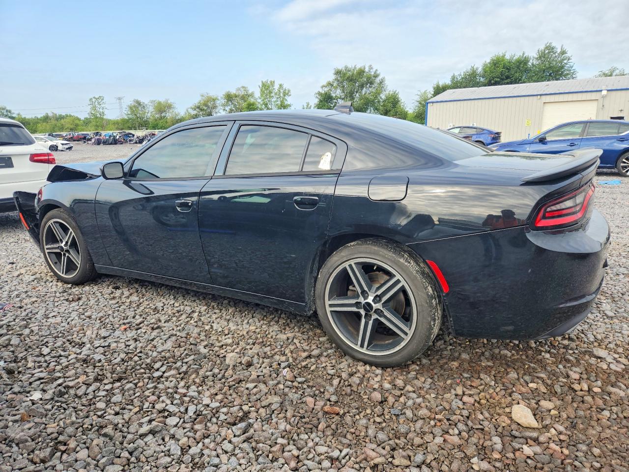2016 DODGE CHARGER SXT — снимка 2