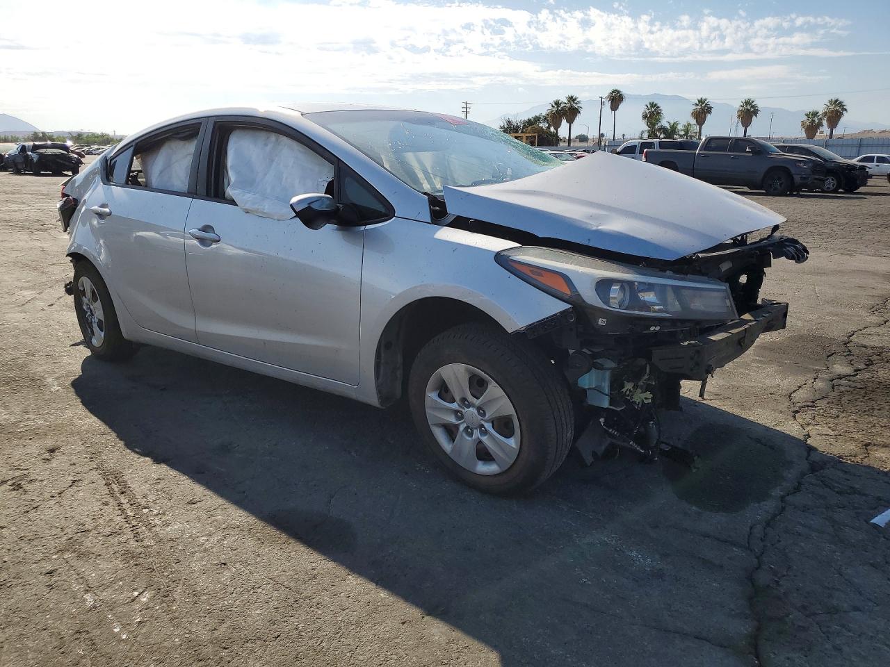 2017 KIA FORTE LX — снимка 4