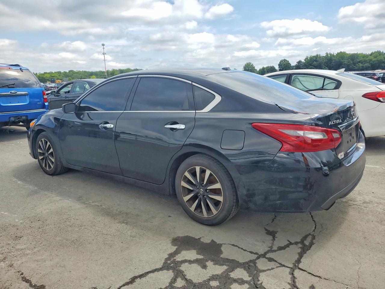 2018 NISSAN ALTIMA 2.5 SV — снимка 2