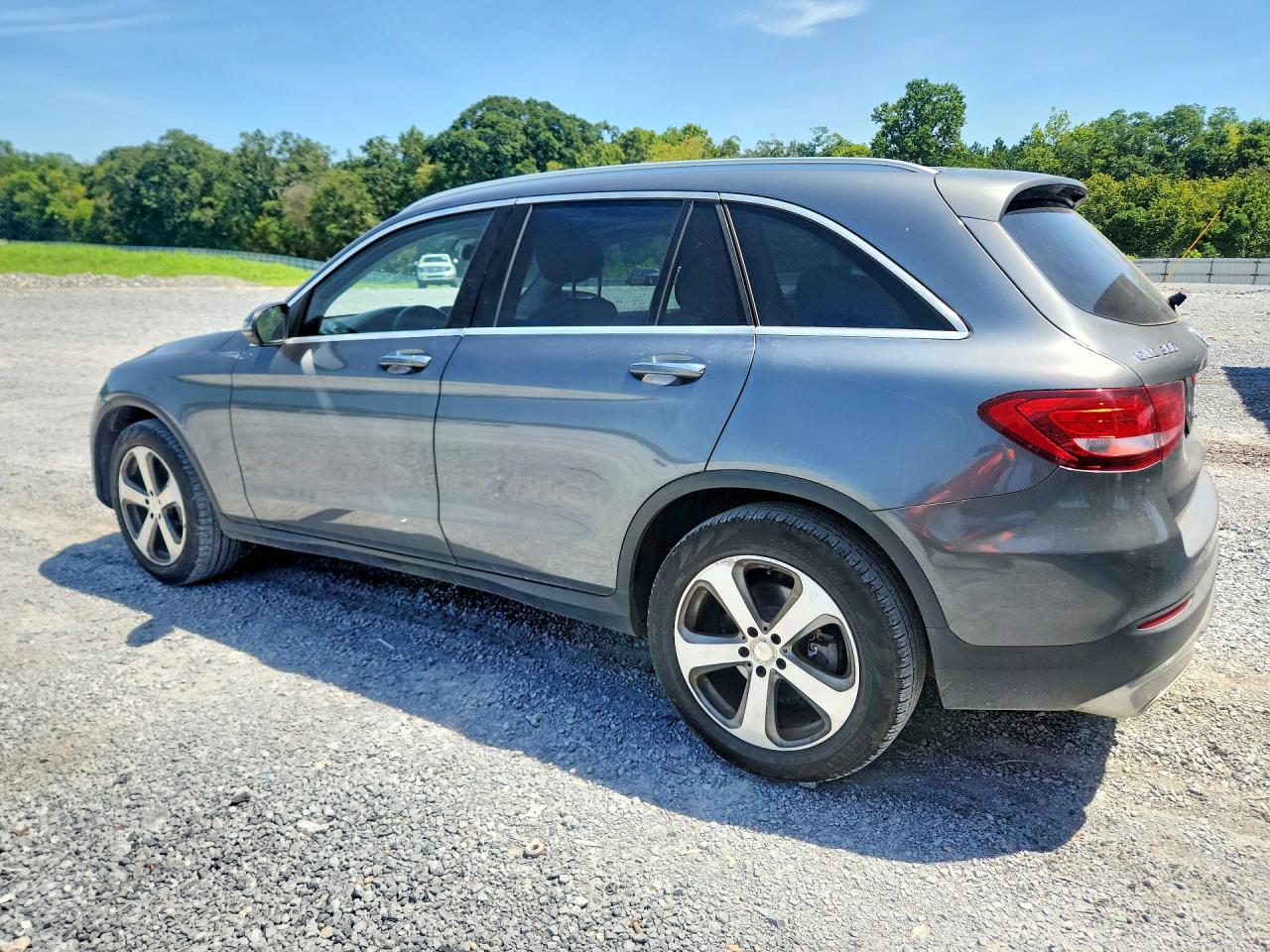 2016 MERCEDES-BENZ GLC 300 — снимка 2